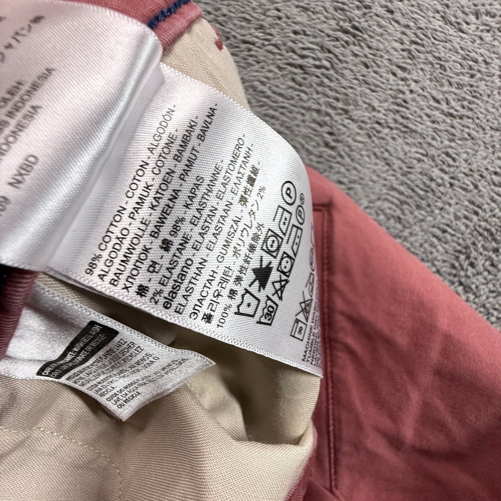 Levi's XX Chino Standard Taper Pants Mens 36x32 Mauve Pink Stretch Cotton - Picture 4 of 10